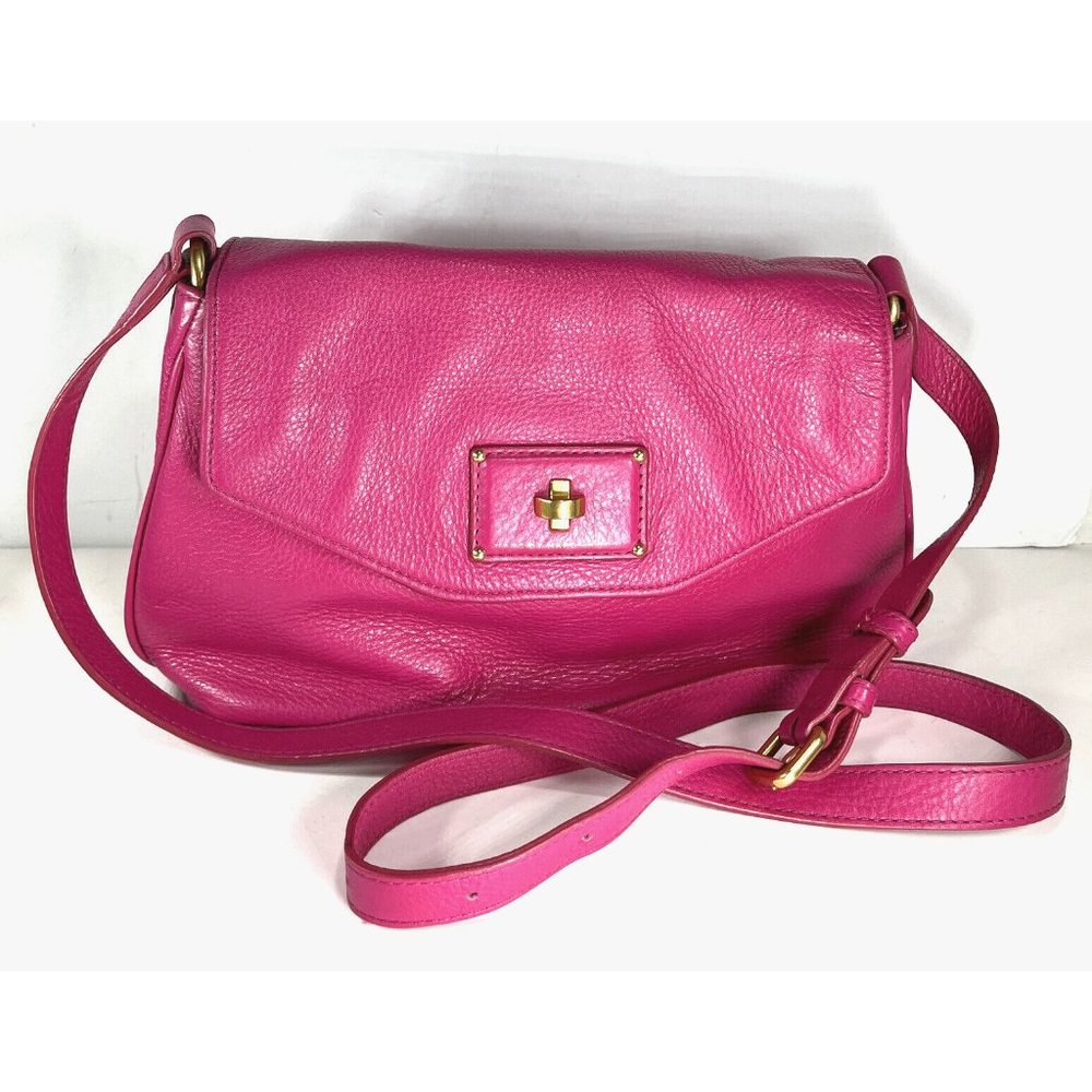 Marc by Marc Jacobs Vintage Fuchsia Pink Leather Spell Out Lining Crossbody Bag